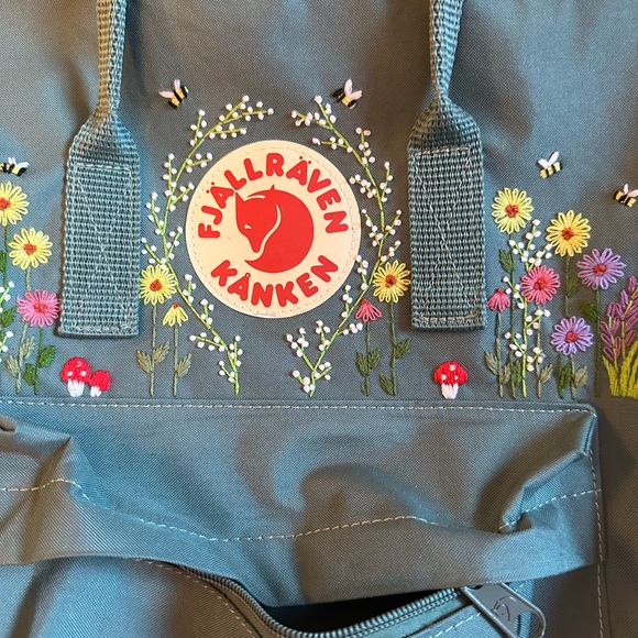 Kånken Fjallraven Green Backpack embroidered!! - Picture 2 of 4
